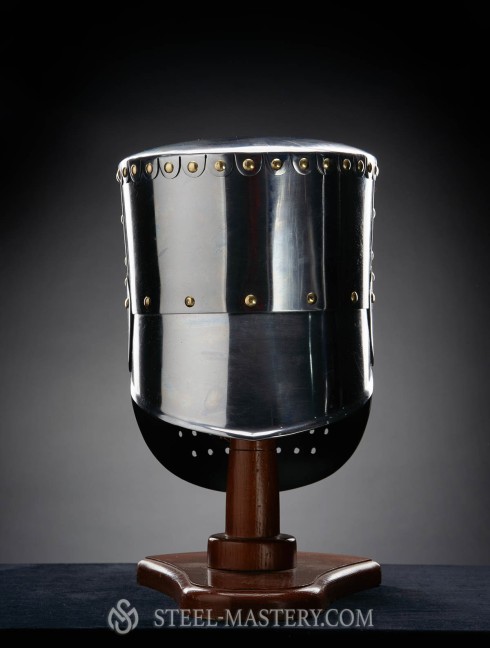 Great Helm first half of the 14th century Plattenrüstungen