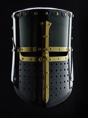 Great Helm first half of the 14th century Armadura de placas