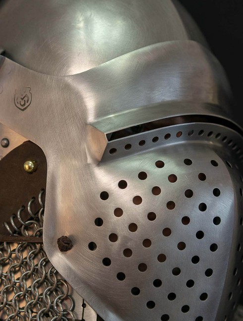 Bascinet 1350-1440 years with Single Ocular visor Armadura de placas