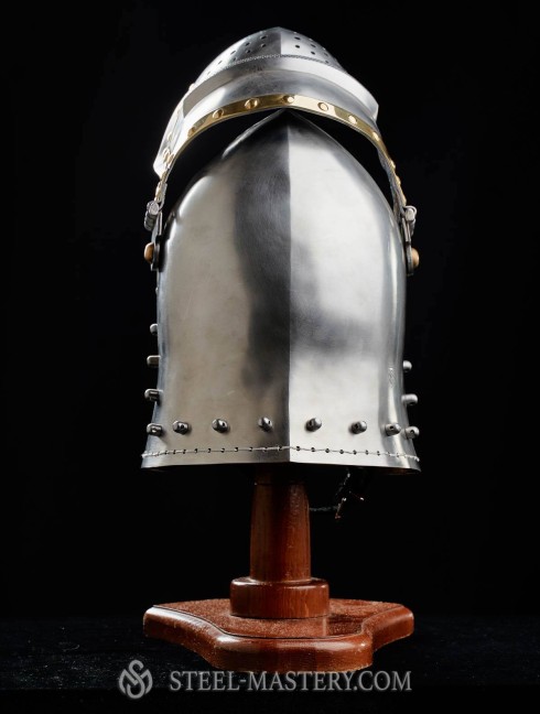 Bascinet 1350-1440 years with Single Ocular visor Armadura de placas