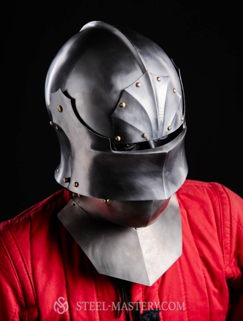Gothic Sallet with visor - 15ct Helmets