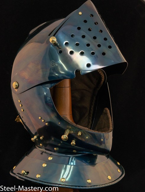 Armet closed helmet 16th century Helmets