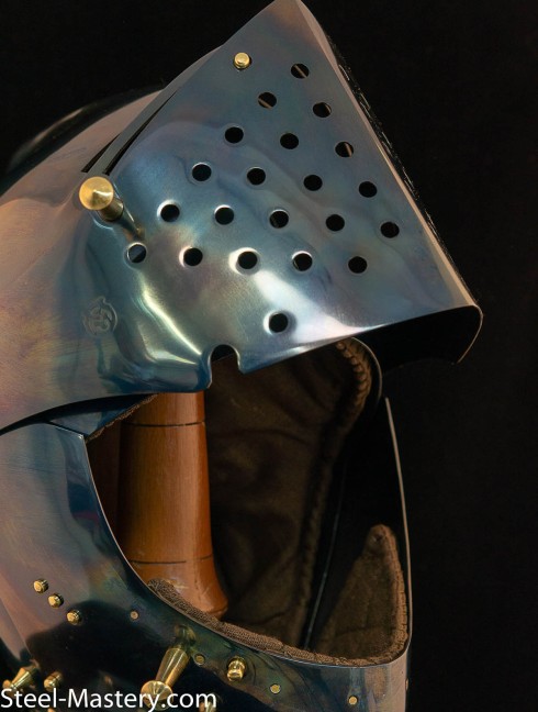 Armet closed helmet 16th century Helmets