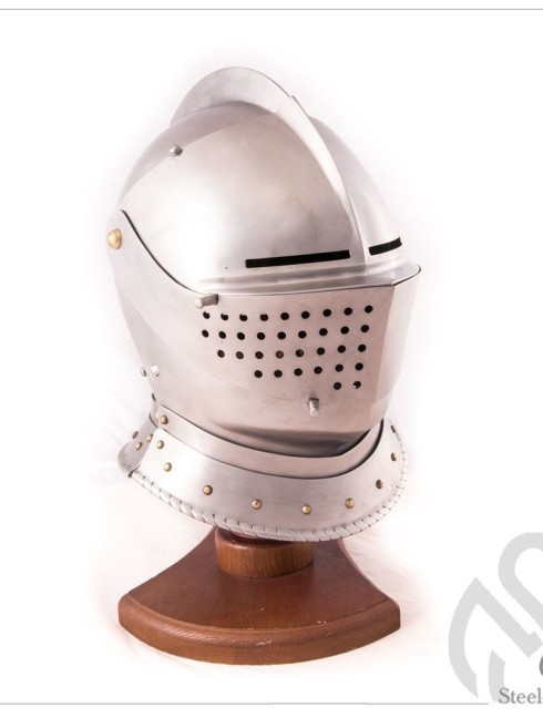 Armet closed helmet 16th century Helmets