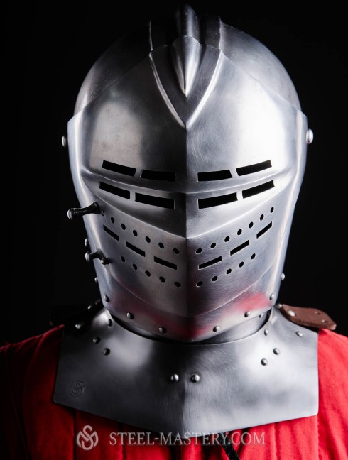 Armet closed helmet 16th century Helmets