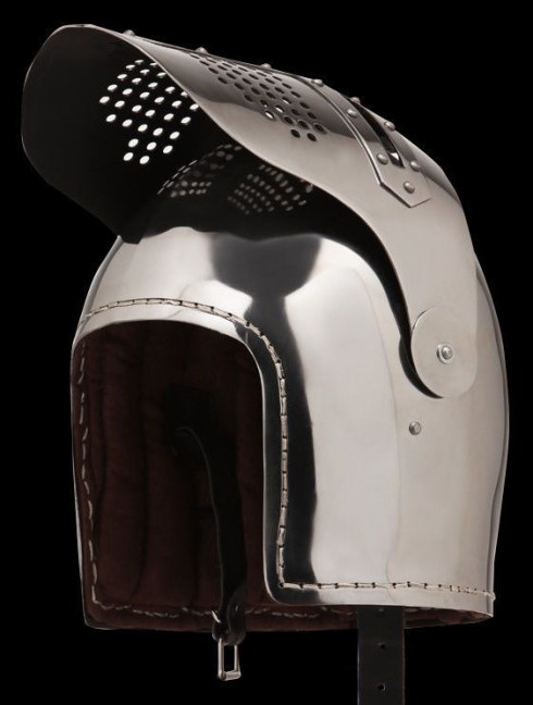 Early bascinet with lifting visor Armadura de placas