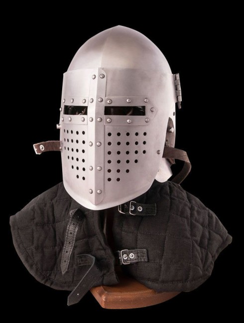 Early bascinet with lifting visor Helmets