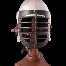 Helmet with lifting visor and bar grid image-1