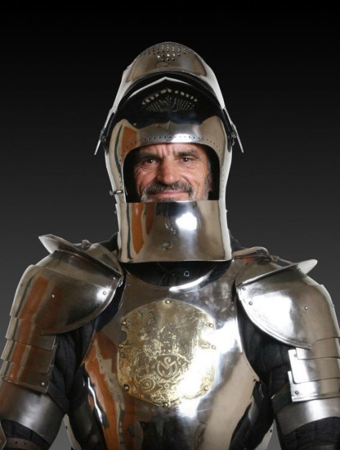 Plate shoulders bump stops in the Milan style Corazza