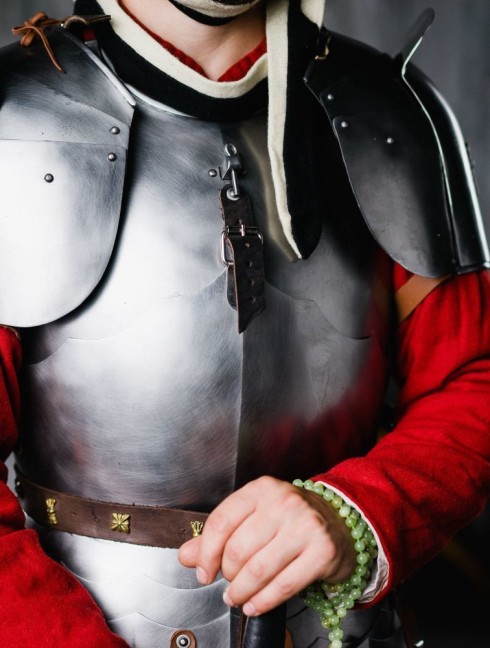 English pauldrons late 15th century Spaulders