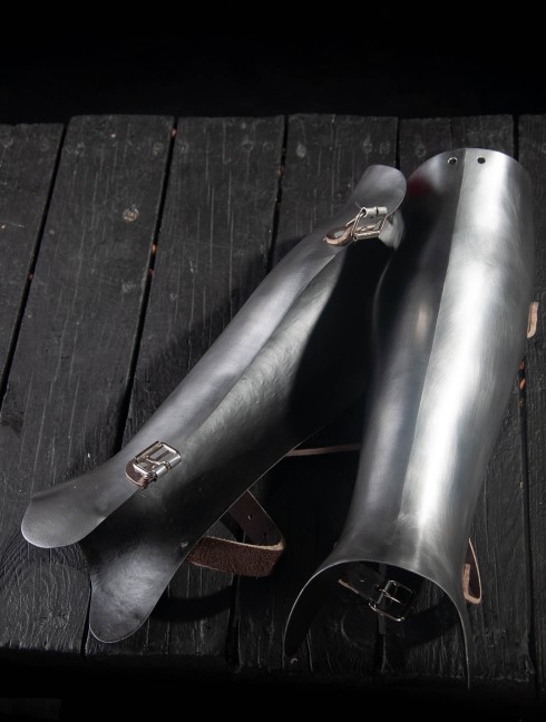 14th - 16th Style Half greaves Metal leg protection