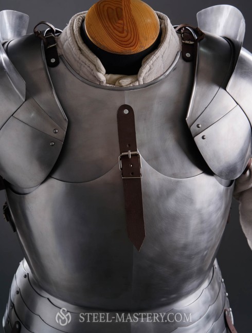 English gothic cuirass - 1483 year Corazza