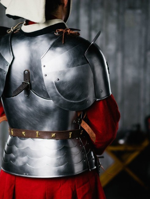 English gothic cuirass - 1483 year Corazza
