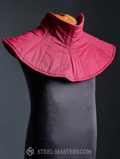 Wool padded aventail for bascinet helmet Padded pelerines and aventails