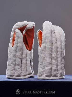 3-finger padded gauntlets