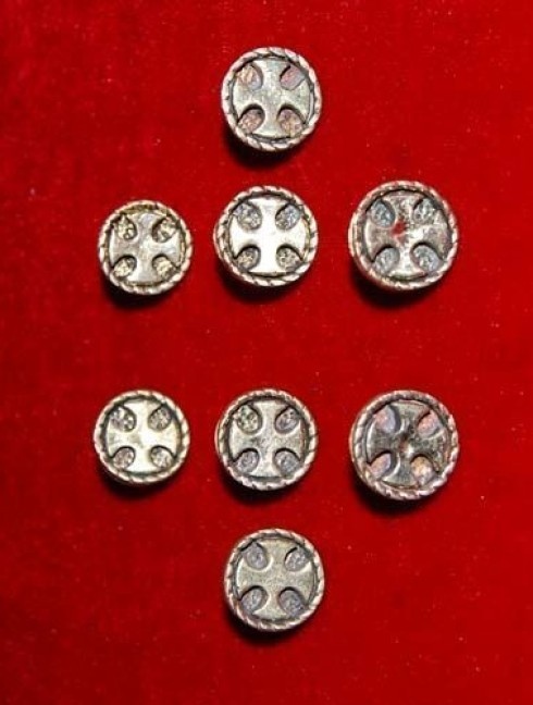 Cast bronze rivets Montaggio cinture