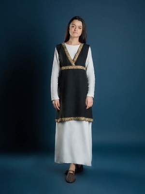 Costume "The forest queen" Vestimenta medieval