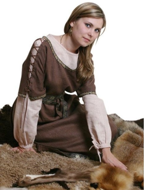 Scandinavian woman Women's dresses