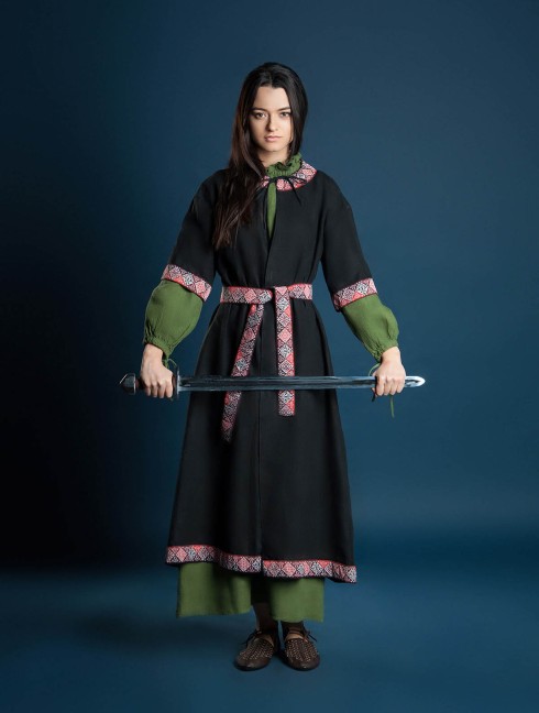 Coat with short sleeves Cloaks and capes