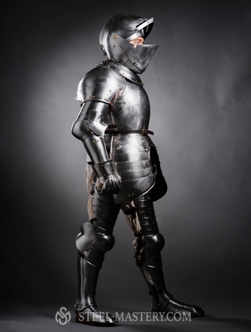 Classic 16th Century Knights Armor Corazza