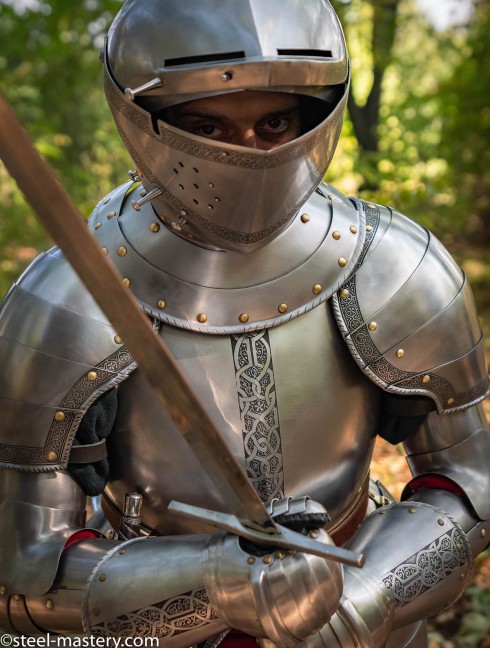 Knight Armor mid-16th century Полные доспехи