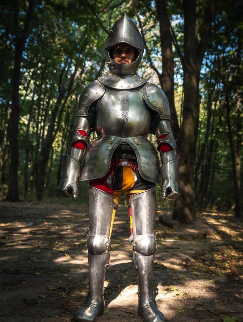 Knight Armor mid-16th century Полные доспехи