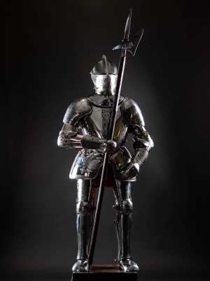 Knight Armor mid-16th century Полные доспехи