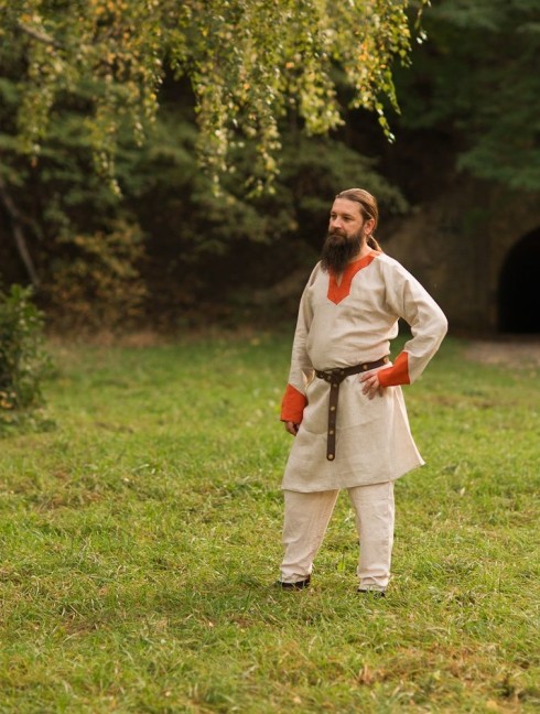 Knight s shirt, Europe X-XIII century Casacca, tuniche e cotte