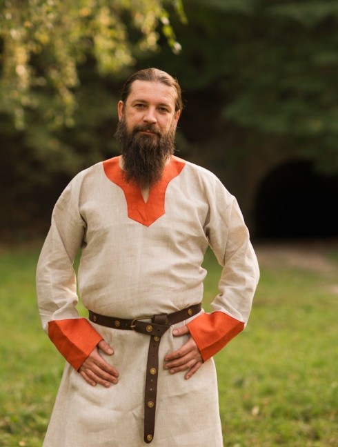 Knight s shirt, Europe X-XIII century Casacca, tuniche e cotte