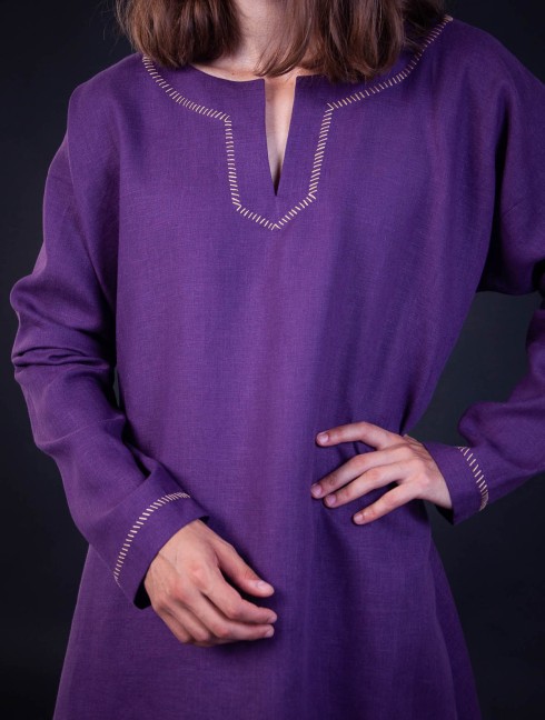 Medieval European shirt Camisas, túnicas y cotas