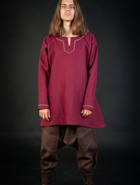 Medieval European shirt Casacca, tuniche e cotte