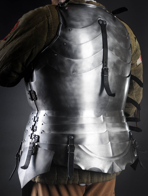 Milan-style cuirass 1450-1485 years, a part of "Avant Armour" Plattenrüstungen