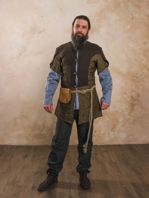 Cotta, a part of fantasy-style costume  Chemises, tuniques, cottes