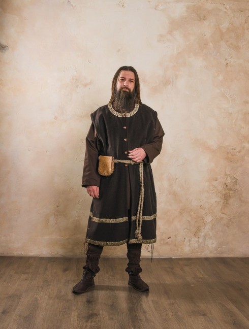 Shirt, a part of fantasy-style costume  Hemden, Tuniken und Cotten