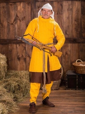 Crossbowman XII-XIII centuries Mittelalterliche Kleidung