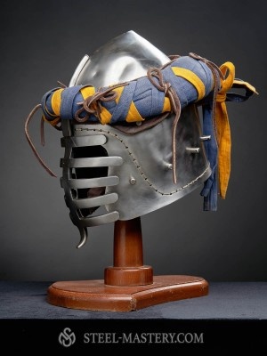 Helmet bascinet with "Wolf ribs" visor Plattenrüstungen