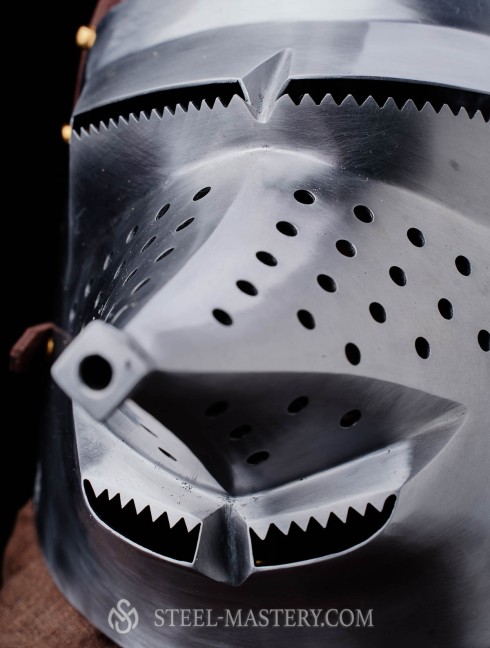 Bascinet hounskull, early XV century Armure de plaques
