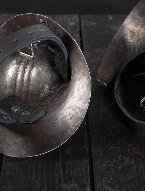 English gothic pointed elbow caps, 2nd half of the XV century Plattenrüstungen