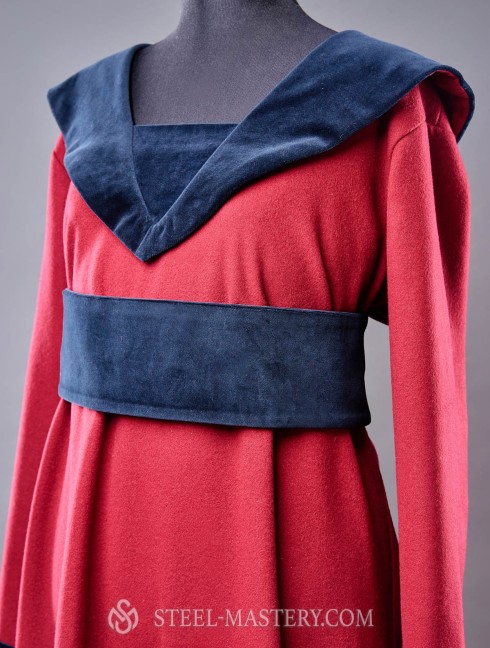 Burgundian gown, XV century Women's dresses