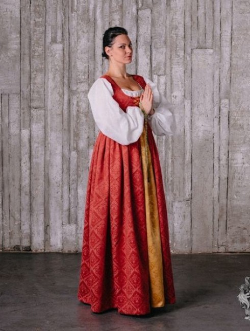 Italian Renaissance dress, XV century Women's dresses