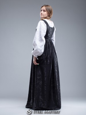 Italian underdress, XV century Women's dresses