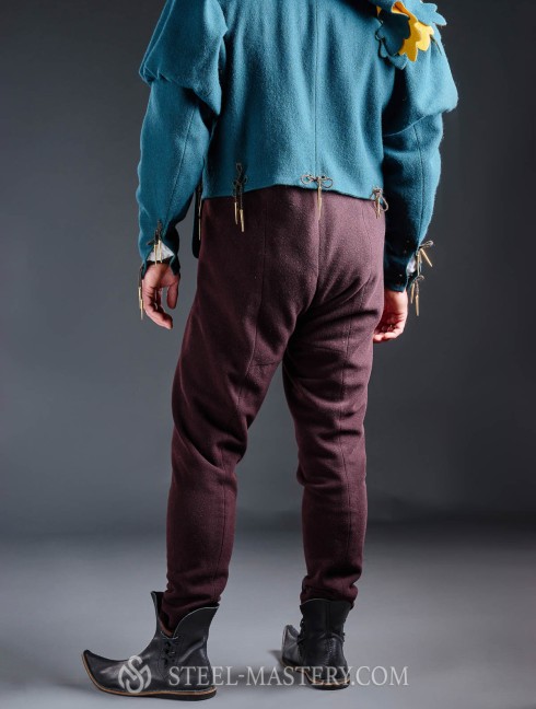 Tight chausses with codpiece, XV century Chausses et pantalons