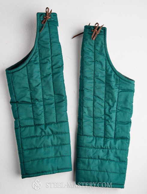 Padded thigh protection Padded chausses