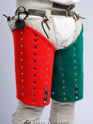 Thigh protection Protection de jambes de brigandine