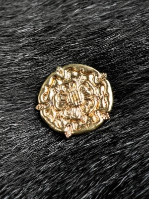 Medieval cast bronze mount “Rose”, XIV-XVI centuries (5 pcs) Montaggio cinture