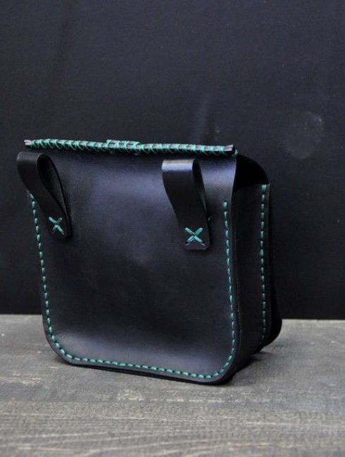 Black leather belt bag Sacs