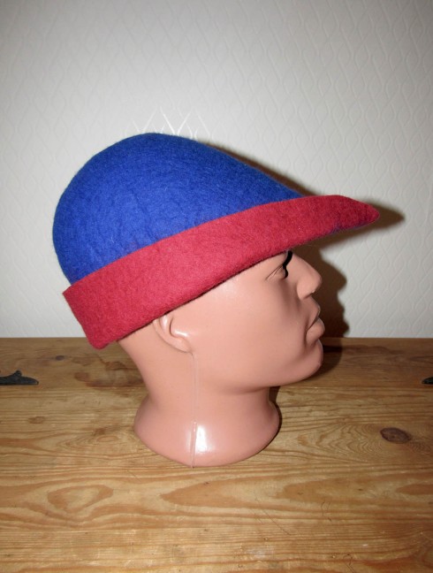 Two-coloured Tyrolean hat Headwear