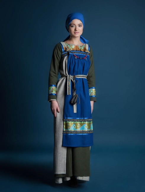 Women's viking outfit "Freyja style" Vestiario medievale