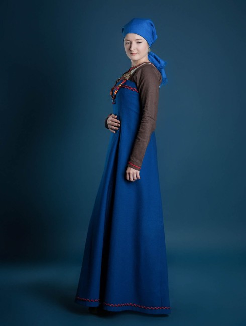 Women's Scandinavian outfit "Frigg style" Vêtements médiévaux