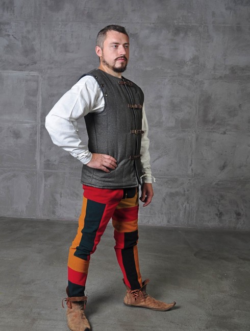 Medieval epoch doublet in Renaissance style Fertige Polsterrüstungen